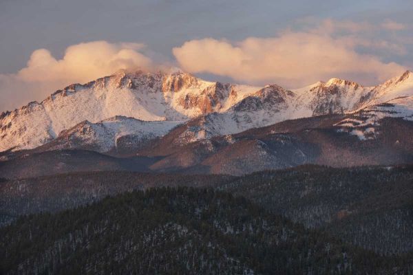 CO, Pike NF Clouds over Pikes Peak at sunrise